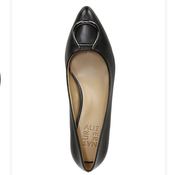 Black Caprice Leather Pump, 8.5M - Picture 4 of 12